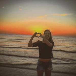 Meet your Posher, Nikki